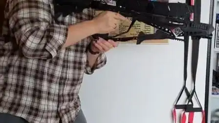 国外合法拍摄连发反曲复合十字弩折叠黑风t2手办道具欣赏