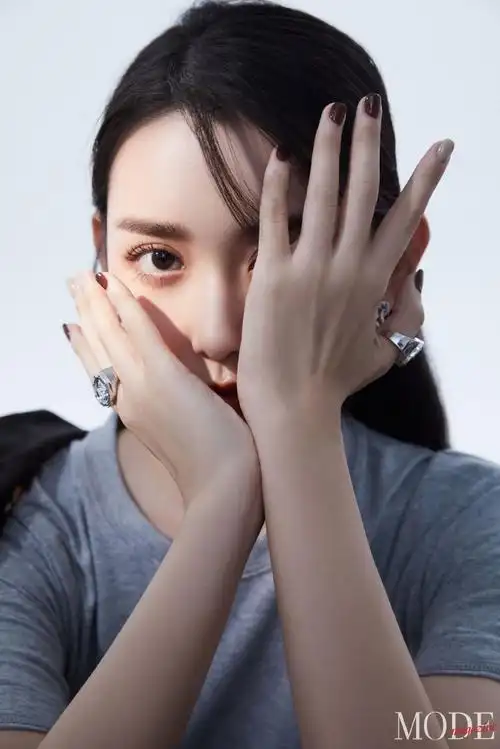 modemagazine##蒋依依多面风格大片