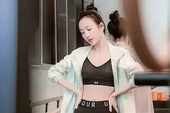 王鸥健身房,她的身材有多好-影视综视频-搜狐视频