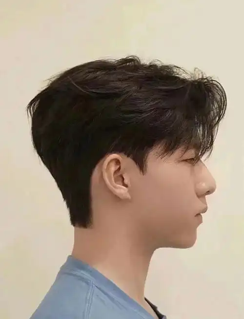 男士侧面z刻痕发型图片