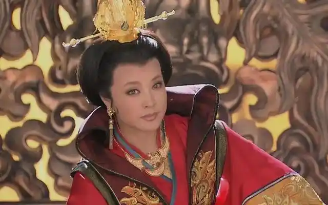 "跨界"书法圈的刘晓庆,若看到武则天的书法,会不会羞死?