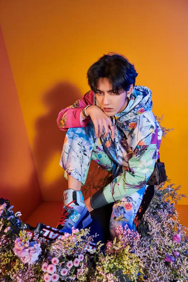 抢不到的联名款要属吴亦凡和刘昊然同款的trainer508