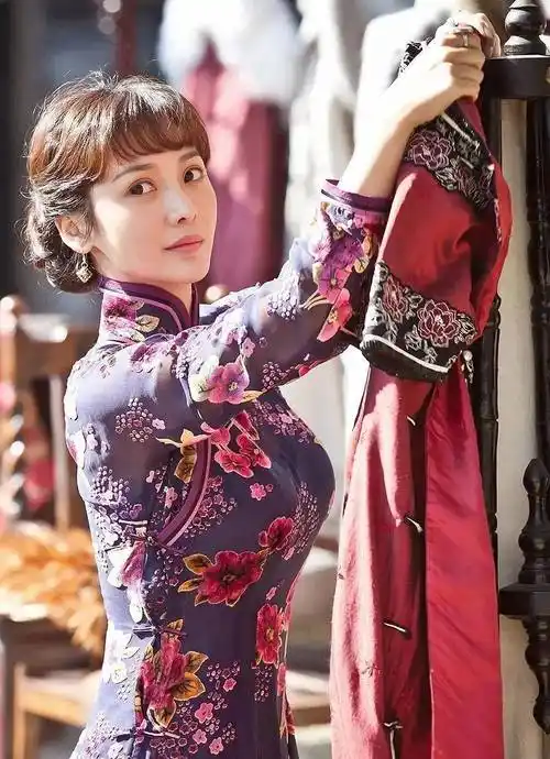 身穿旗袍女星,倪妮惊艳,杨幂柳岩美出天际_感觉_造型_女性