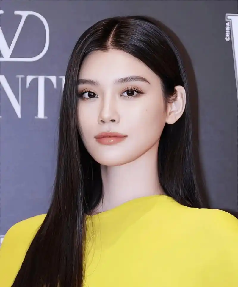 奚梦瑶,这身材是真的绝!