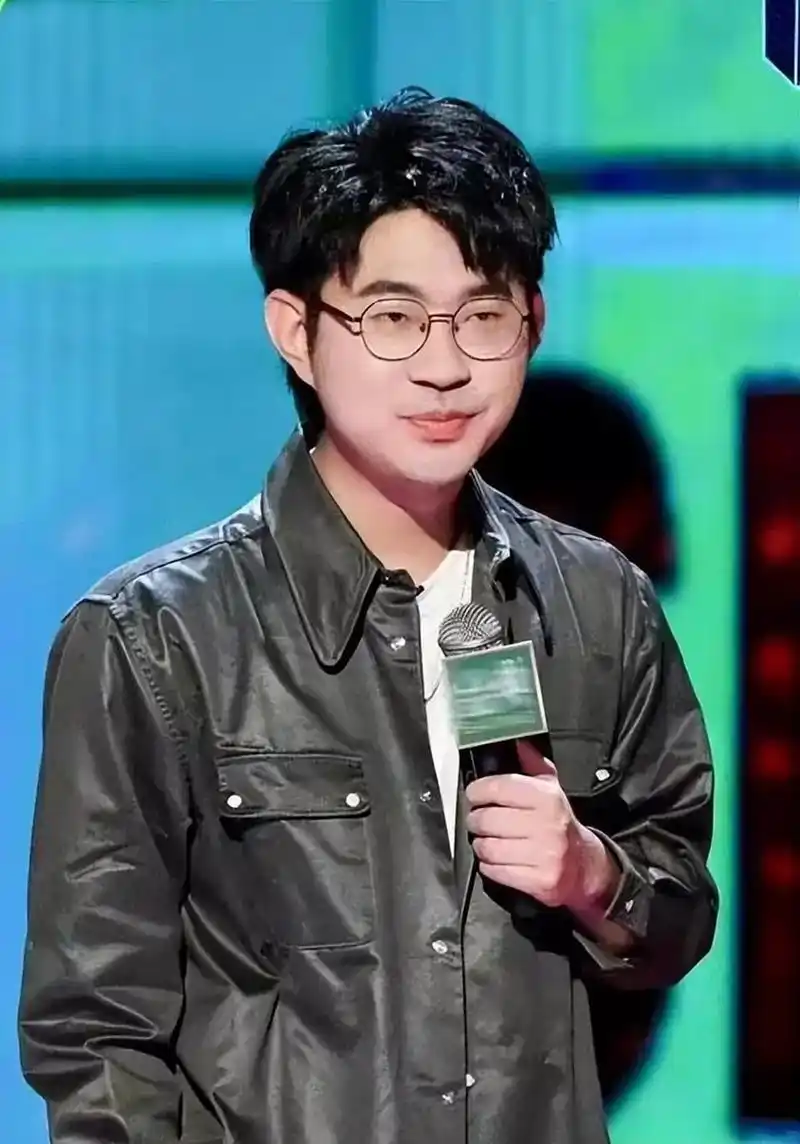 李浩石脱口秀口无遮拦玩脱了,这下估计他肠子也悔青了!