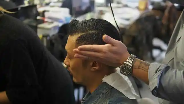 理发全过程!余文乐的复古油头就是这么剪出来的!