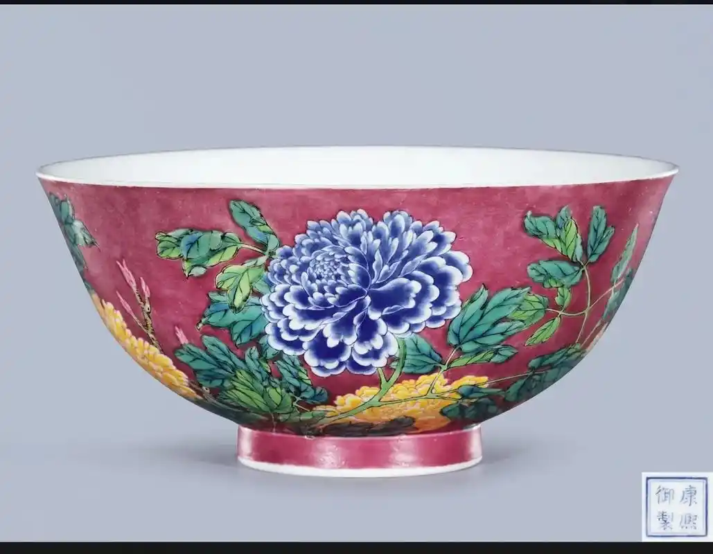 清康熙 《御制珐琅彩胭脂紫地牡丹盌》#器物之美 #高端瓷器  - 抖音