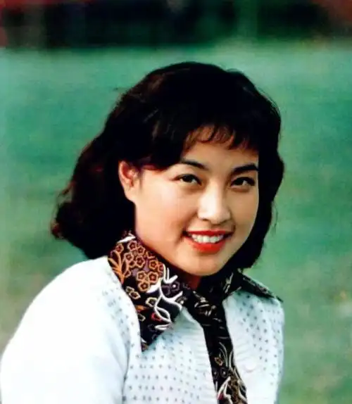 刘晓庆逆袭80年代北影四朵金花平凡相貌背后的非凡魅力