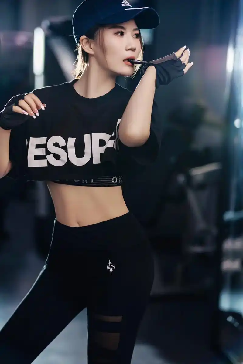 女人最好的状态年龄成迷身材无敌