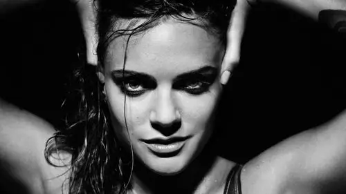 黑白欧美美女桌面壁纸 第3张 1920x1080 高清壁纸图片 (天堂图片网)