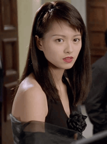 梁咏琪在《少年赌神》中的盛世美颜,网友直呼:美得惊为天人!