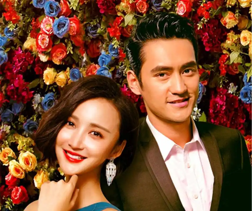 4月21号,演员袁弘和张歆艺冲上了热搜,话题词是:袁弘说张歆艺开车有救