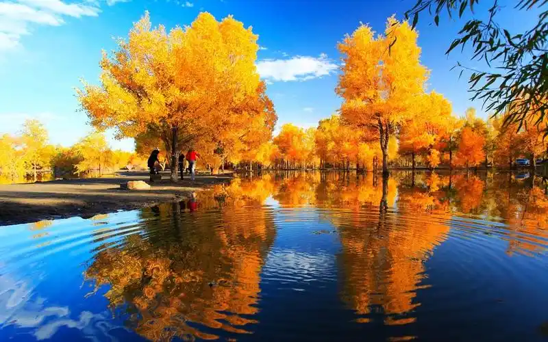 湖光山色4k超高清壁纸