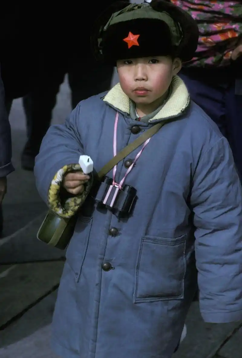 70年代老照片:生活虽然不富裕,但人人脸上挂着微笑