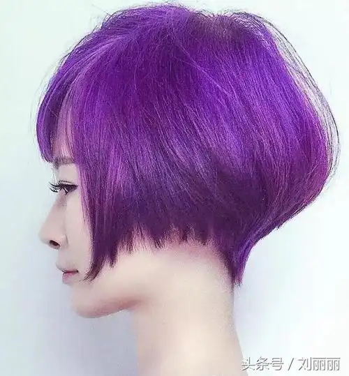 短发这样剪气质特别好