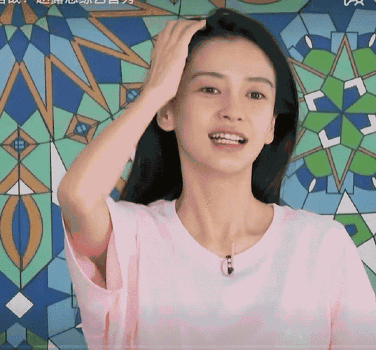 angelababy素颜睡衣