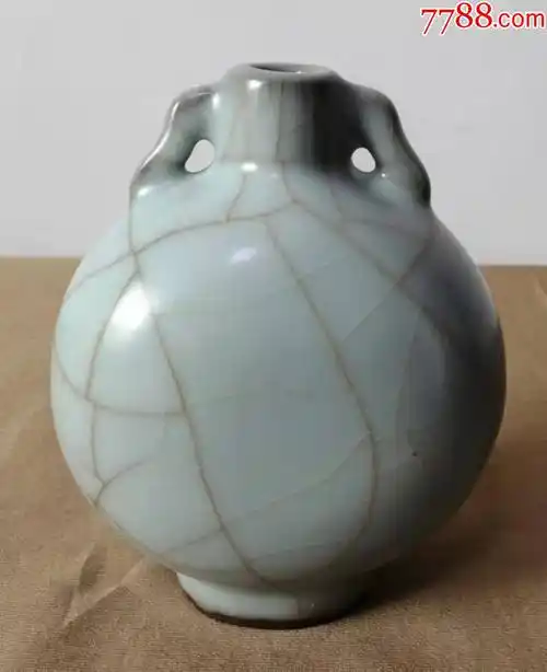 宋代官窑天青釉抱月瓶_青瓷/秘色瓷_第1张_7788瓷器