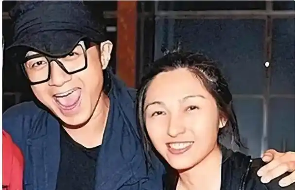 52岁怀孕生子地下情22年为了嫁偶像陈韵晴到底多能忍