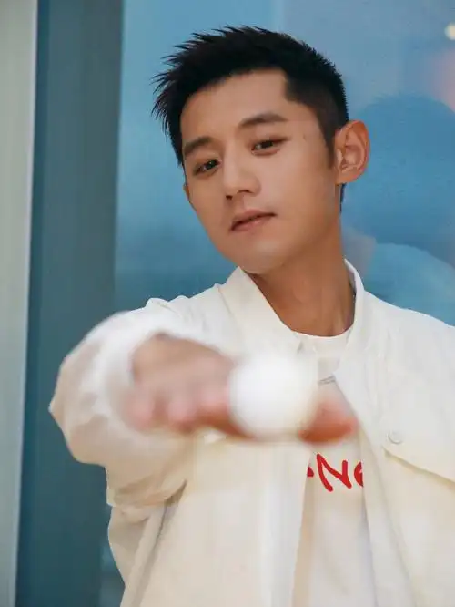 张继科回应传闻_张继科回应_张继科回应撕衣服