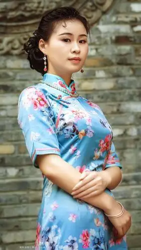 旗袍风韵优雅女人都应有俩件 2019.12.31贾玉林81 - 美篇