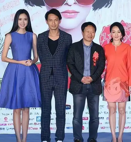 娱乐圈里多数明星的身高都不够真实,但钟汉良183的身高绝对真实