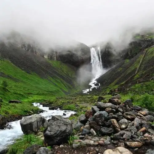 世界落差最大火山湖瀑布"长白山瀑布"世界最深的火山湖"天池必赏景点