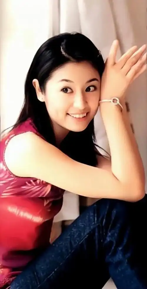 【来自投稿】投稿:林心如 早期 香港杂志写真 《怪谈之魔镜》