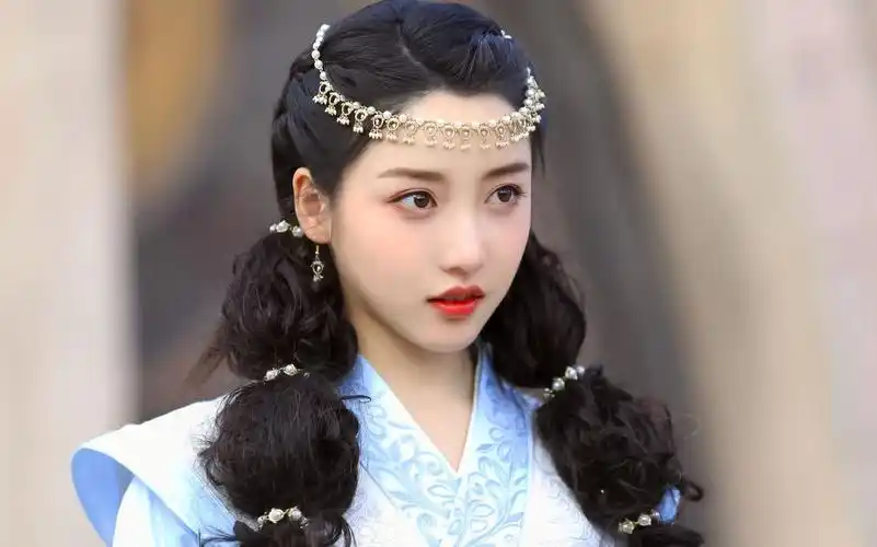 姜贞羽古装太美了这大概就是标准甜宠文小说女主脸吧