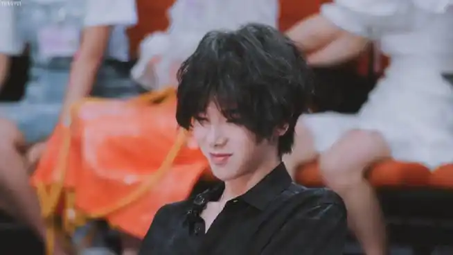 飒飒的美貌06080593@华晨宇yu  #2024华晨宇火星演唱会