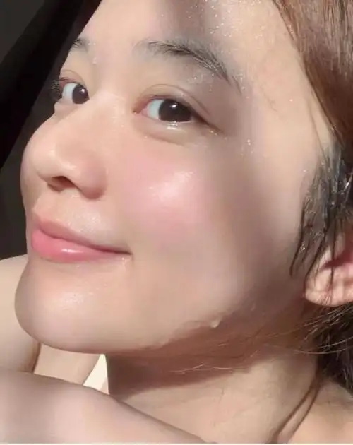 想要比普通人看起来更加年轻,就要想办法使皮肤的状态变得更好