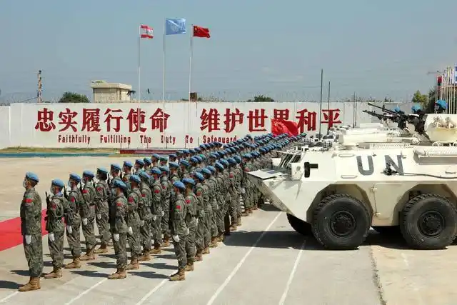 周波:中国在联合国维和中发挥着灯塔的作用|中国维和部队_网易订阅