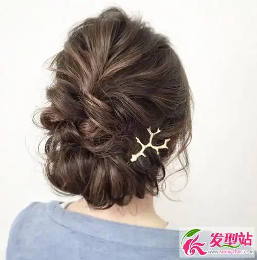 盘发发型图解教程婚礼伴娘盘发发型教程