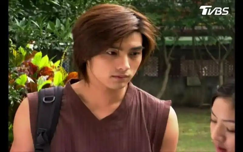 台剧爱情合约03林依晨贺军翔