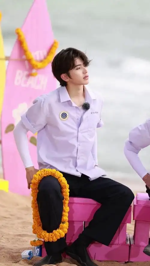 inxni以内品牌代言人蔡徐坤##蔡徐坤mistine防晒代言