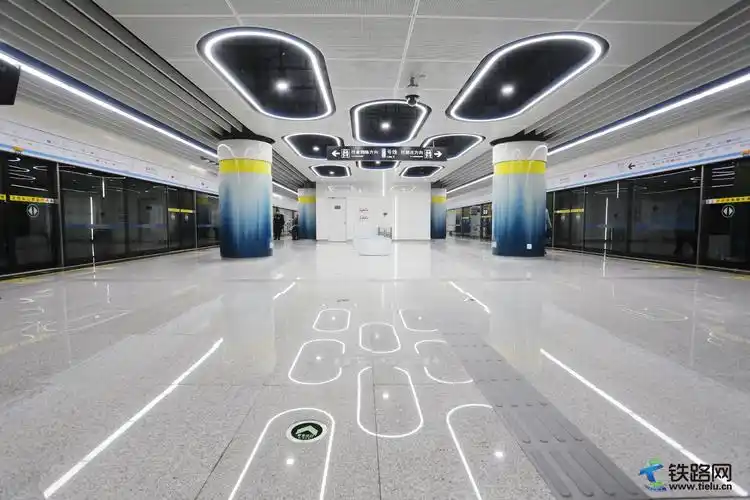 中铁北京工程局承建的郑州市轨道交通4号线开通试运营