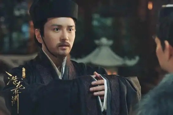 王仁君《三国机密》收官 演技炸裂荀彧以身报汉