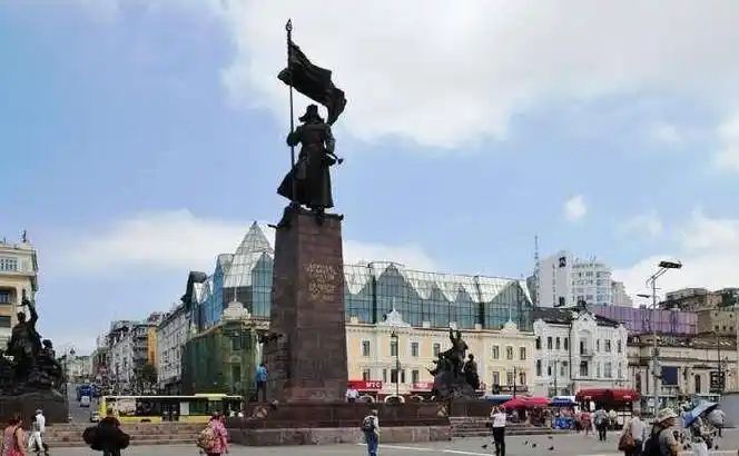 原创俄罗斯远东地区620万平方公里国土仅有629万人海参崴就占了60万