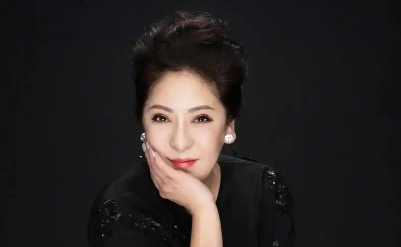 向太陈岚:撕碎自己人生的狗血剧本,成就开挂大女主_山城日报商讯