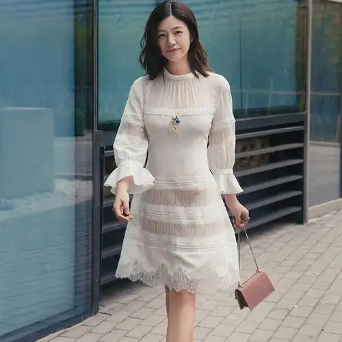 2019 辣妈明星陈妍希街拍同款白色镂空蕾丝拼接衬衫连衣裙夏装潮