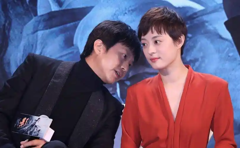 邓超与郝蕾相恋多年,却转身娶了孙俪,相爱容易但余生太难_父母_感情