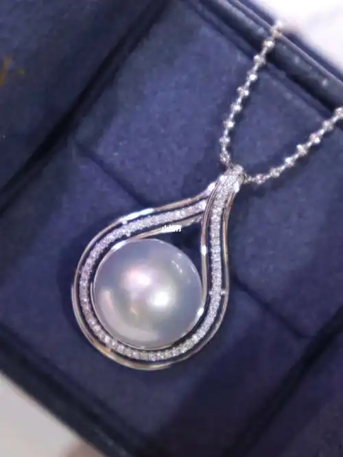 澳白珍珠钻石白金项链吊坠