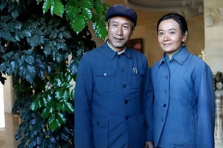 著名演员刘佩琦:我这辈子最正确的决定,就是娶了一个平凡的妻子_天骄