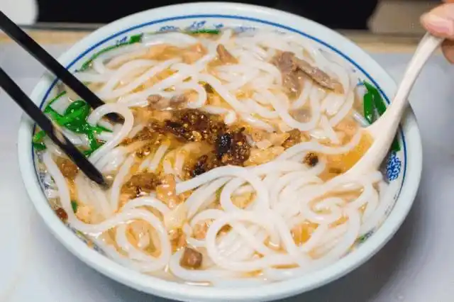 龙岩清汤粉为武汉热干面加油!最有烟火味的应援!加油,热干面!