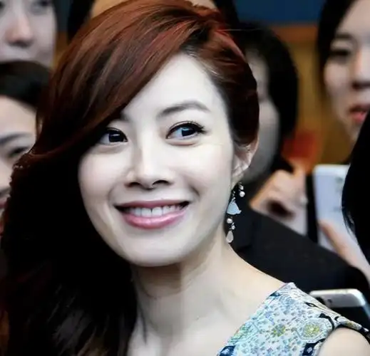 曾经红极一时如今落魄10位过气明星现状卖惨商演直播带货