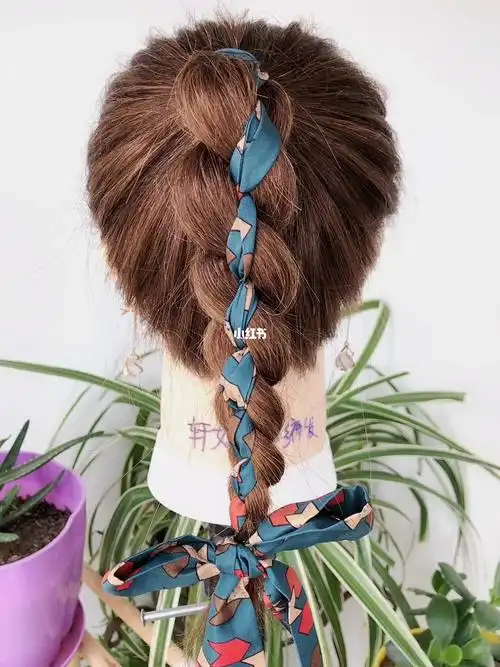 丝带96马尾辫_马尾_丝带_教程_编发_每天更新喜欢的宝宝们留下关注