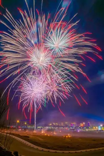 火树银花不夜天