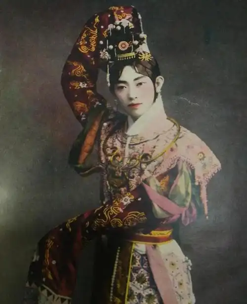 梅兰芳演唱技法优缺点分析及其学习注意事项