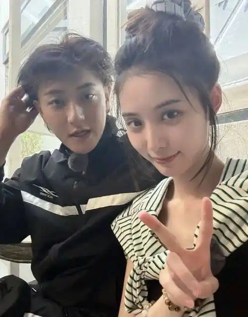 黄子韬徐艺洋,热搜炸了!