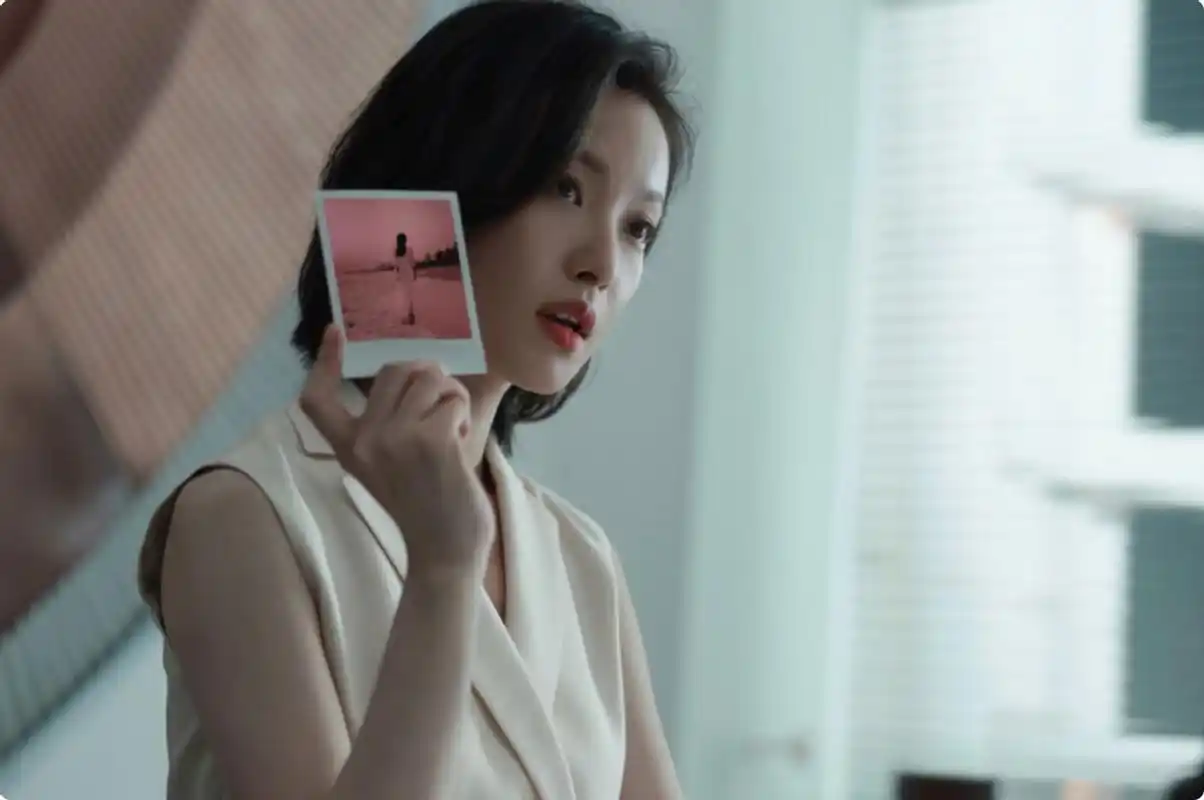 热评消失的她#这部电影里头有三个女主角,分别是倪妮饰演的陈麦和