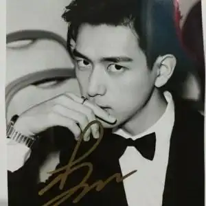 李现签名照*大陆明星签名李现亲笔签名照片款照海报书签
